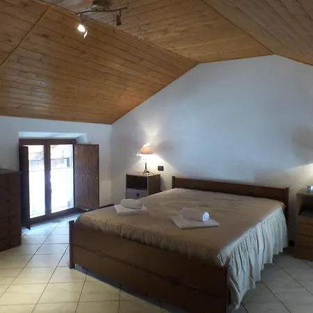 別荘 Casa Stresa バヴェーノ
