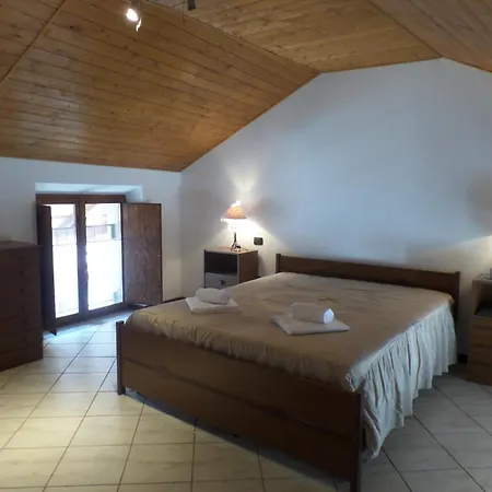 Casa Stresa Holiday home